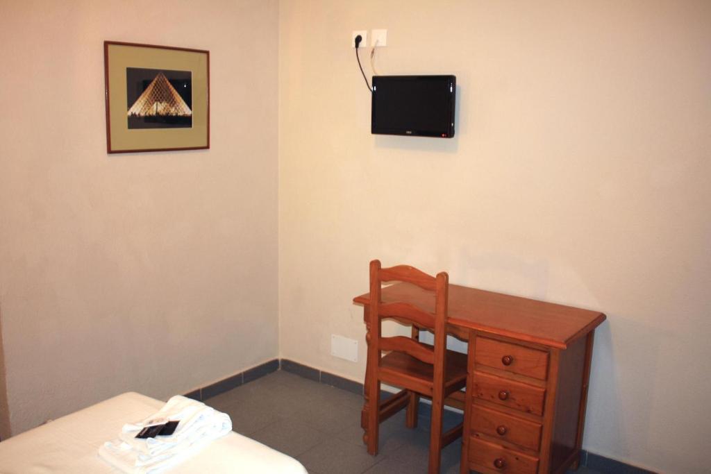 Hostal Carlos I La Línea de la Concepción Zimmer foto